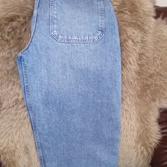 DKNY High Rise Utility Barrel Leg Jeans - Picture 6 of 9